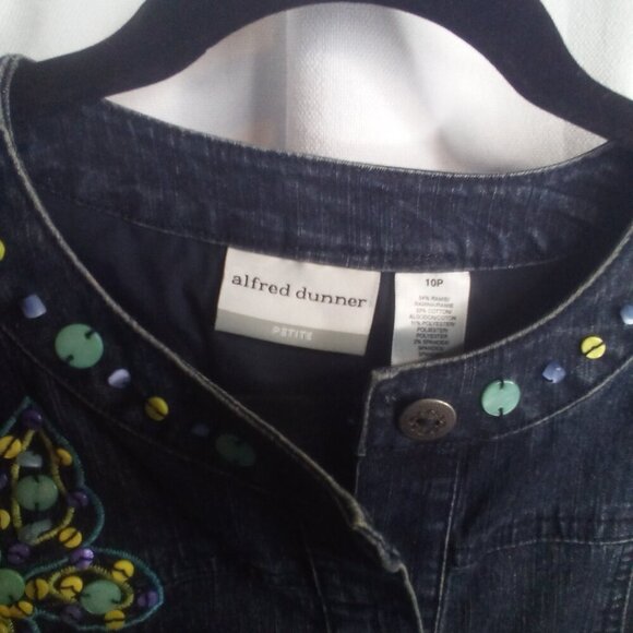 Alfred Dunner Jean Jacket 10P 10 Petite Button Up Butterfly Beading Denim Blue - Picture 5 of 15
